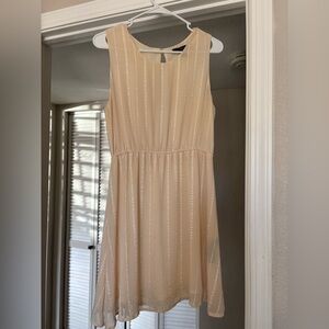 Chic Beige Sleeveless Dress